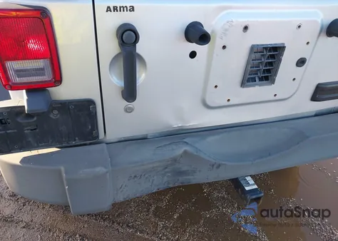 2009 Jeep Wrangler X из США, поврежденный, VIN 1J4FA24149L762260